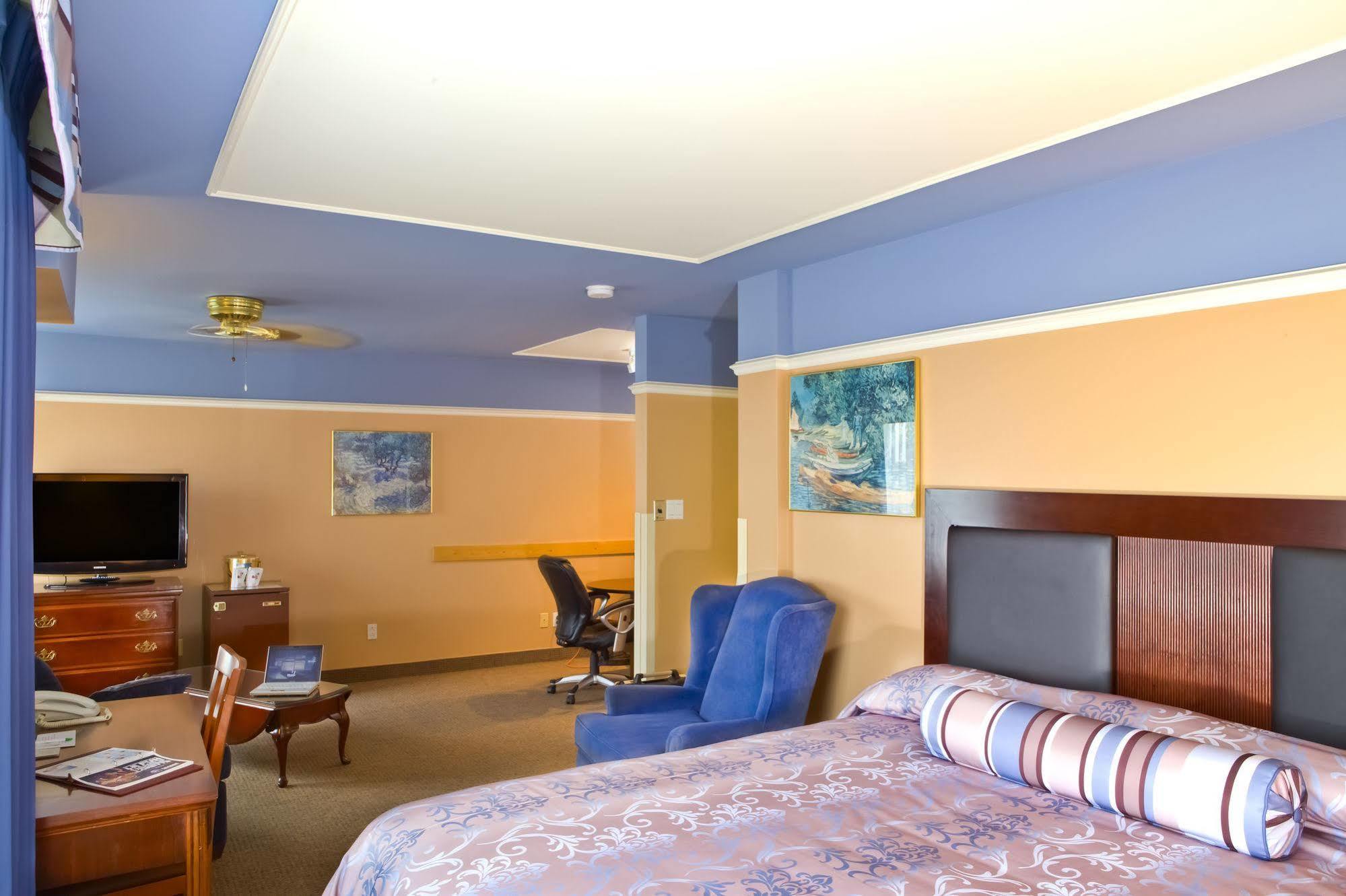 Repotel Aeroport Quebec Экстерьер фото